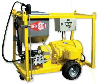 Thiết bị làm sạch bề mặt bằng giải pháp dùng máy phun cao áp