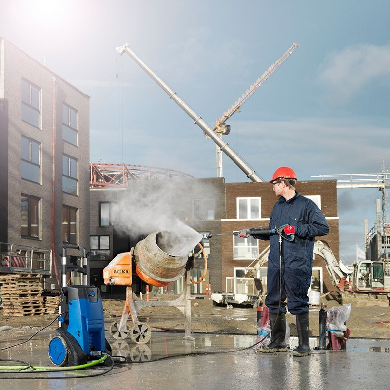 Thiết bị vệ sinh công nghiệp - Giải pháp hiệu quả làm sạch thời đại mới