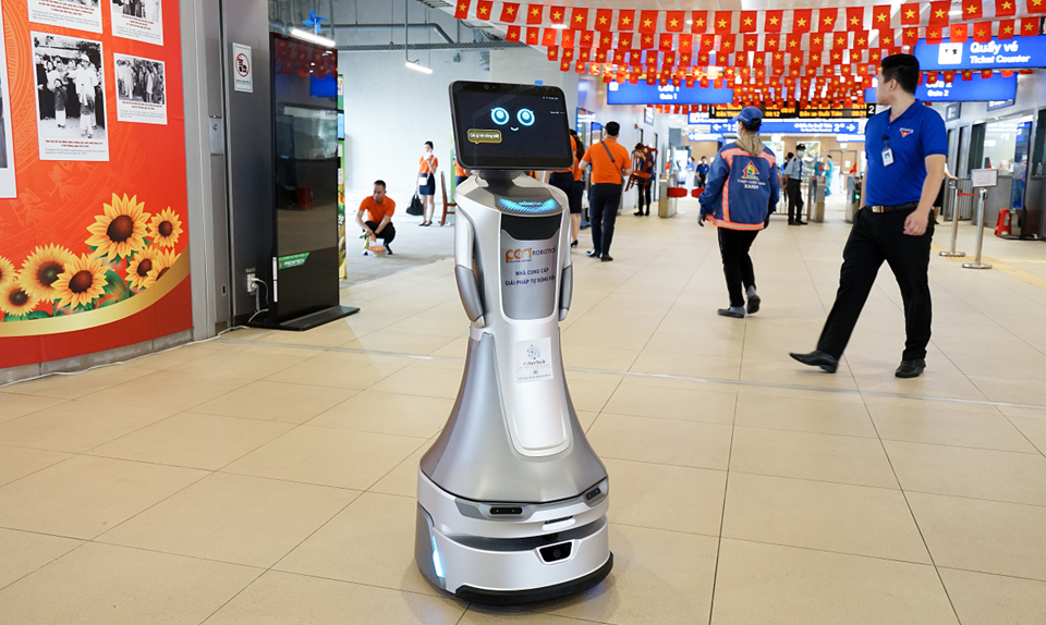 Robot phục vụ đô thị tại Việt Nam: Từ ga Metro đến trung tâm hành chính công